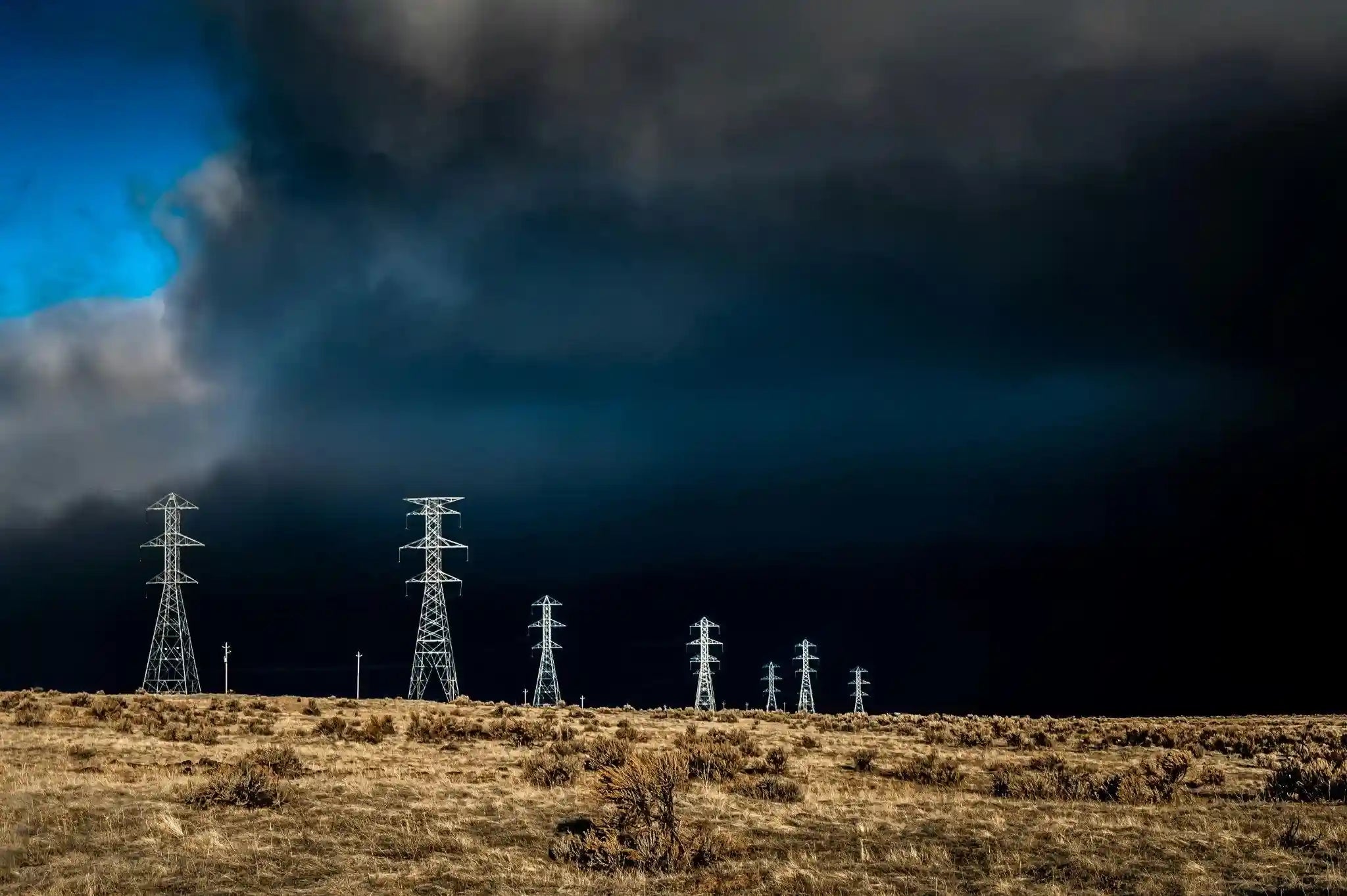 How to Prepare for a Hurricane Power Outage?