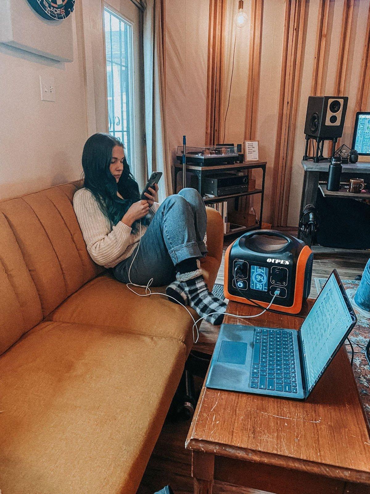 Comprehensive Guide on Choosing the Homeowners' Best Emergency Generator.